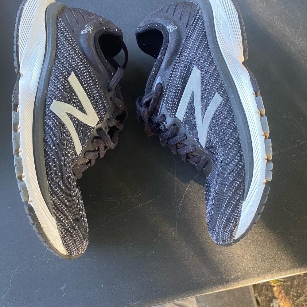 New balance womens black shoes size 7.5